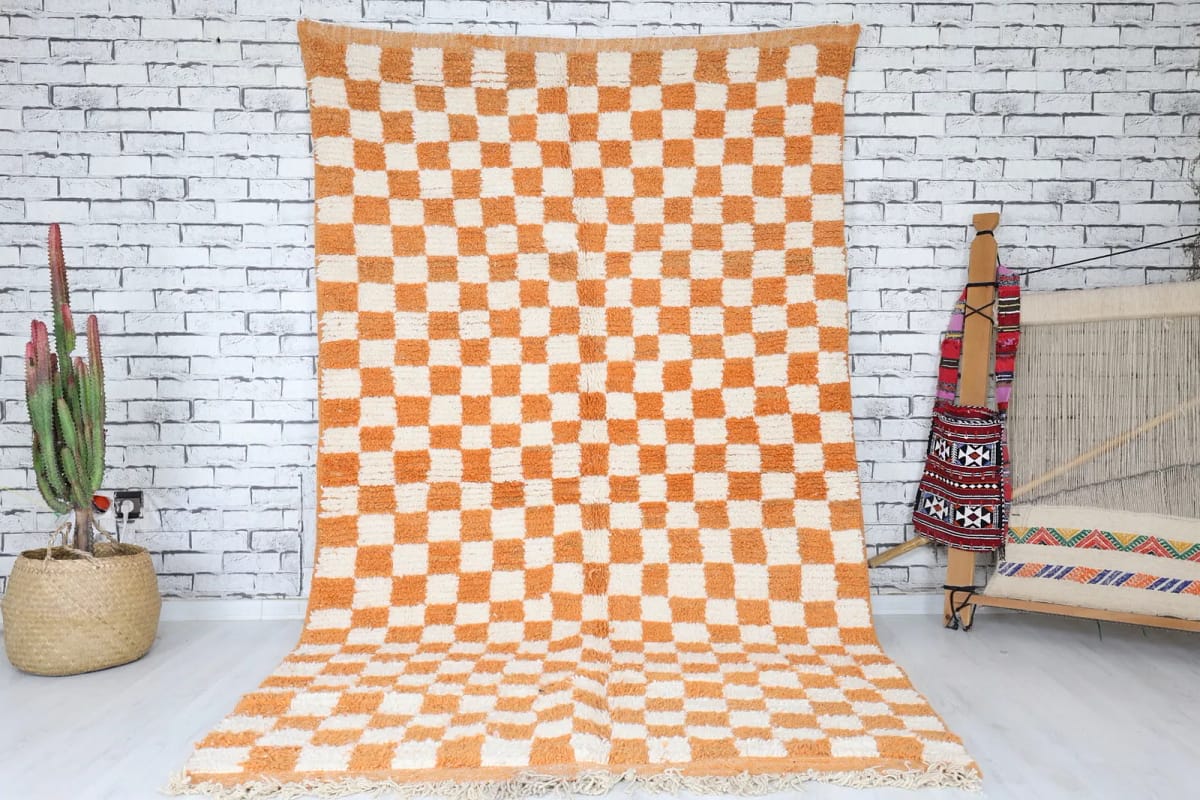 Zinna-Shag Moroccan Rug-Checkered rug (5'0" x 8'5")