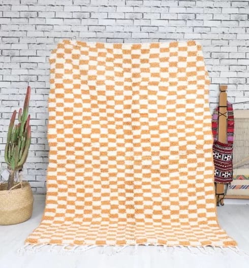 Ghenu-Shag Moroccan Rug-Checkered rug (4'4" x 5'9")