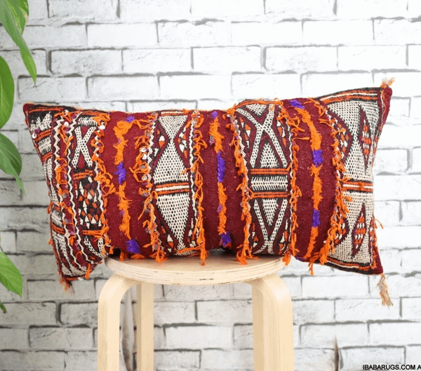 13'7"x25'1" Authentic Moroccan vintage Pillow Cover