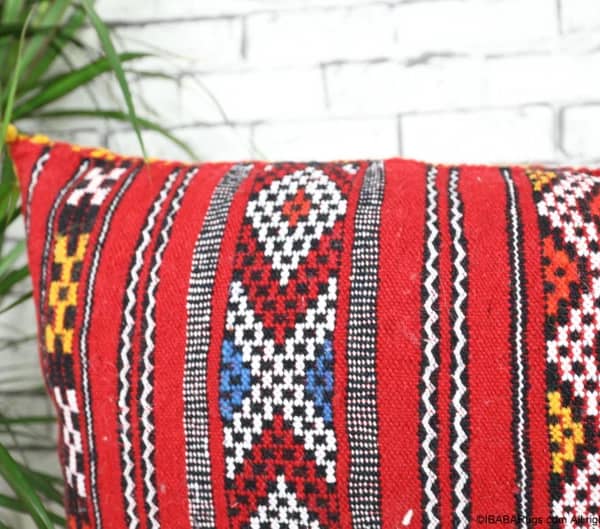 15'7"x43'3" Authentic Moroccan vintage Pillow Cover