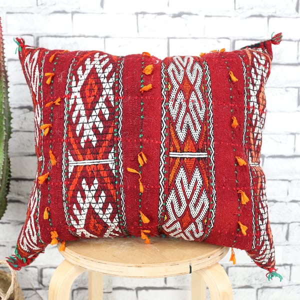 17'7"x16'5" Authentic Moroccan vintage Pillow Cover