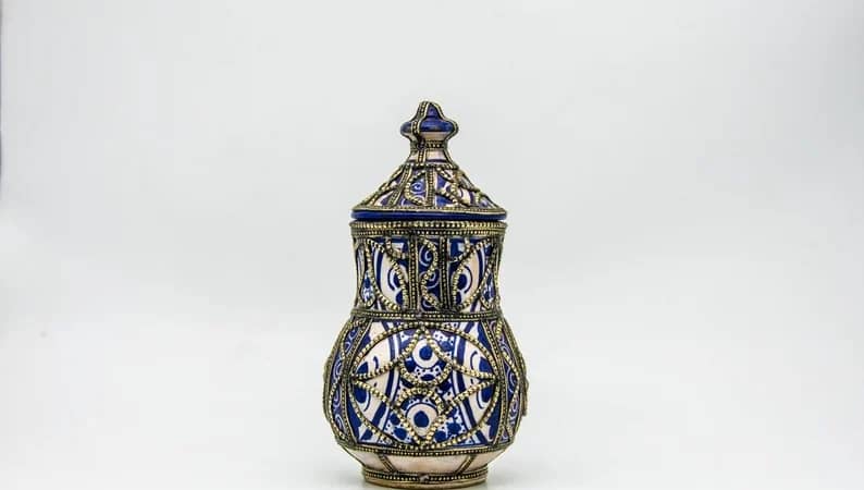 Old ash Pottery Pot Moroccan vase Arabian Art