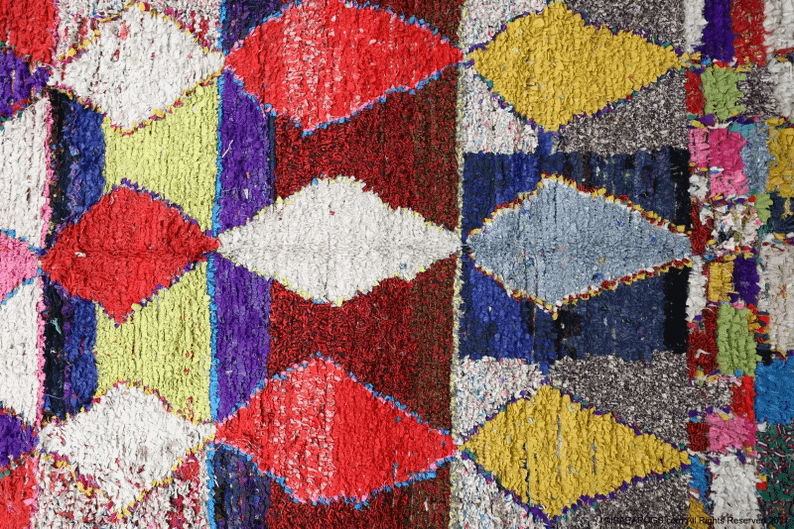 Tugertent-Vintage Moroccan Rug- (5" x 7'6")