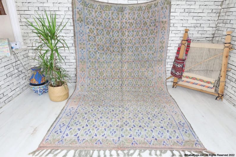 Tamila-Vintage Moroccan Rug- (6'1" x 10'3")