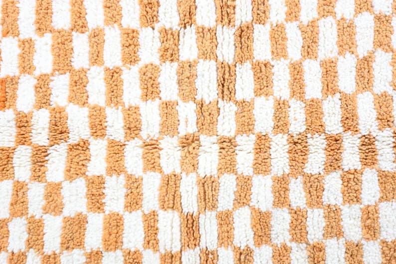 Ghenu-Shag Moroccan Rug-Checkered rug (4'4" x 5'9")