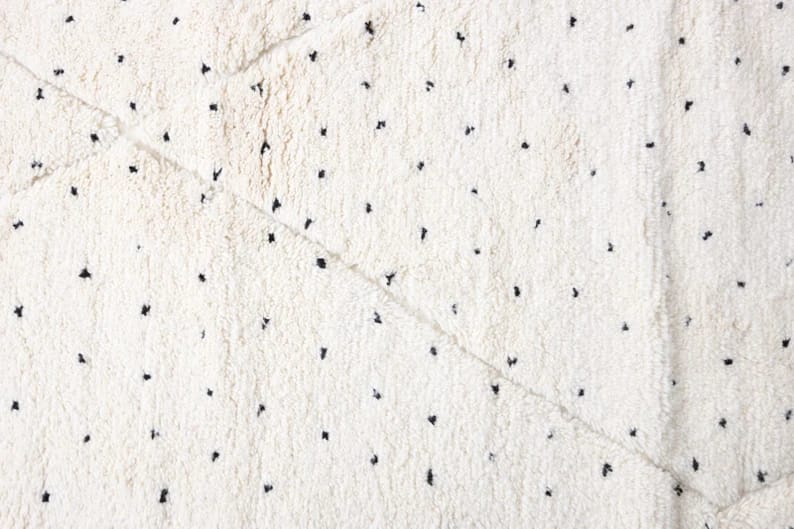 Tifinagh-Shag Moroccan Rug-Dots Rug (6'6" x 10'0")