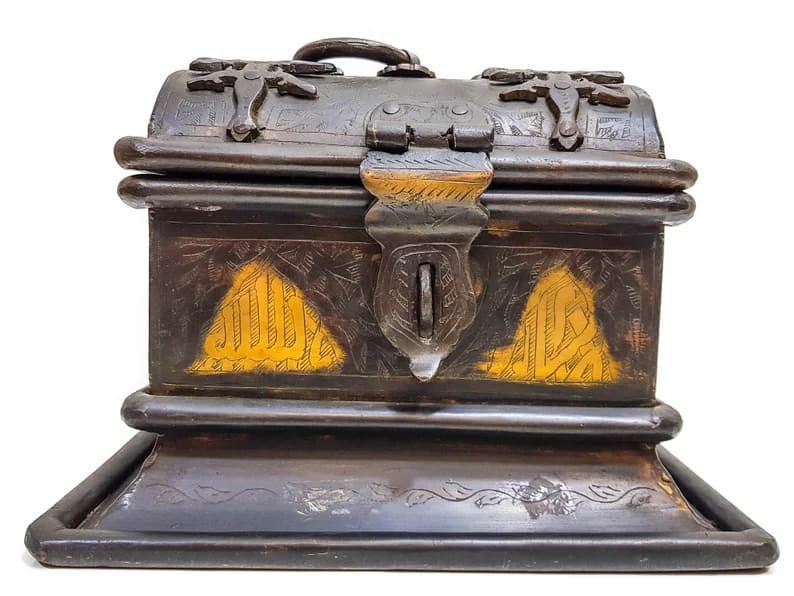 Jewelry Box Oriental Vintage Brass Treasure